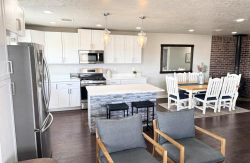 Gem County Apartment | Private upstairs apartment on 5 acre ranch