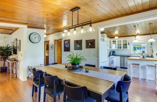 Coupeville House | Puget Sound Cottage w/Private Community Beach!