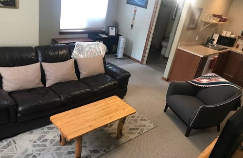 Bonners Ferry Cottage | Quail Cottage: View Property - A Peaceful Place to Get Away