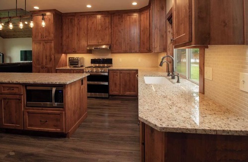 Bonners Ferry House | Quail House: VIEW of Mountains & Valley, Hot Tub, 3 Bed/2 Bath
