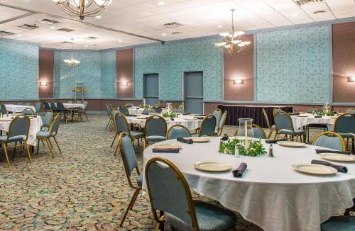 Springfield Hotel | Quality Inn and Conference Center