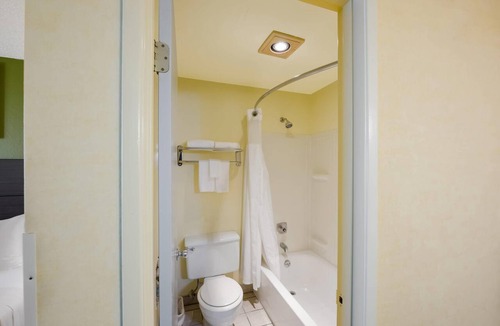 SeaTac Hotel | Quality Inn SeaTac Airport-Seattle
