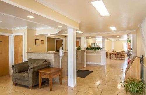 Grants Pass Hotel | Quality Inn