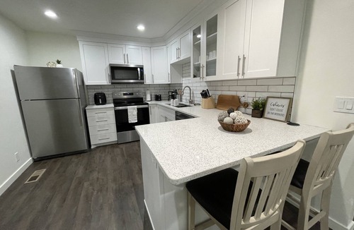 Logan Apartment | Quiet and modern 2 bed 1 bath apartment with changing sand table