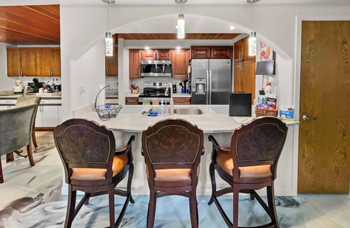 Clifton House | Quiet Garden Sanctuary Hot Tub Pet Friendly