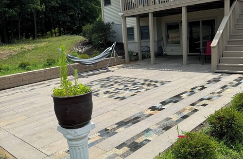 Covert House | Quiet location 3.5 miles from Lake Michigan. Close to south Bend,