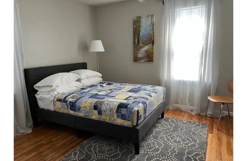 Mount Airy Apartment | Quiet & Private Flat in College Hill 15 min to Downtown