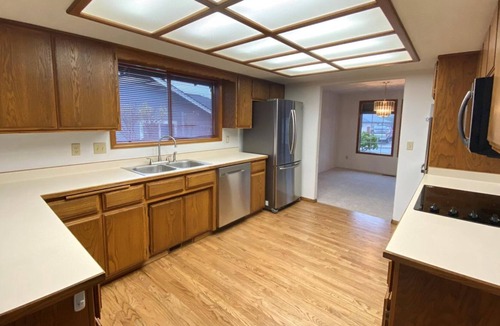 Medford House | Quiet room in large home, safe neighborhood