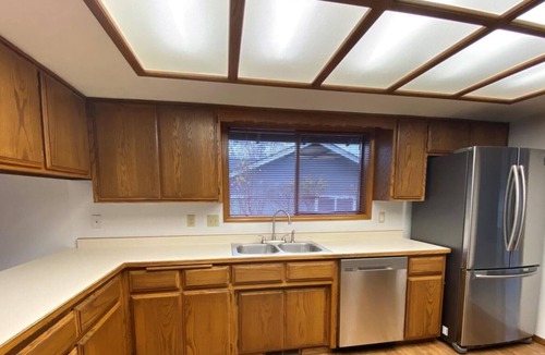 Medford House | Quiet room in large home, safe neighborhood