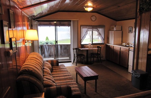 Quinault Hotel | Rain Forest Resort Village