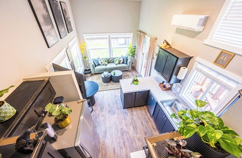 Forks Cabin | Rainforest Tiny Home Retreat Moody Botanical Suite