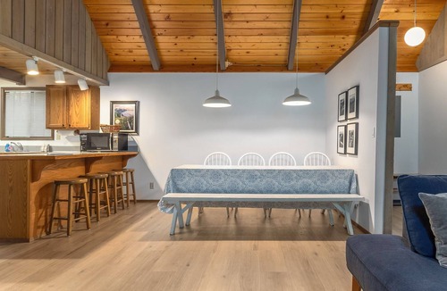 Packwood Cabin | Rainier Retreat | Mt Rainier, White Pass
