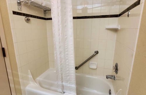 East Central Hotel | Ramada by Wyndham Downtown Spokane