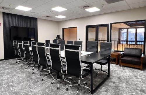Tukwila Hotel | Ramada by Wyndham Tukwila Southcenter