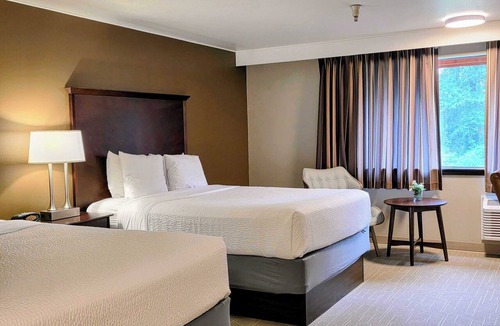 Tukwila Hotel | Ramada by Wyndham Tukwila Southcenter