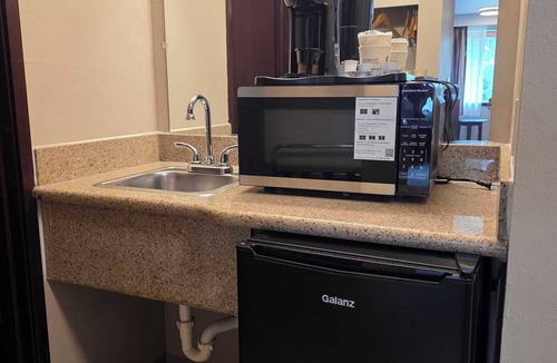 Tukwila Hotel | Ramada by Wyndham Tukwila Southcenter