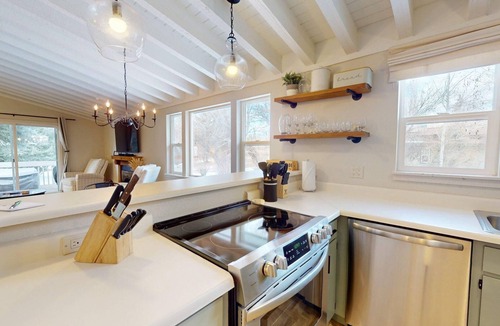 Sun Valley Condo | Ranch Condo 3598 with Hot Tub & Summer Pool Onsite
