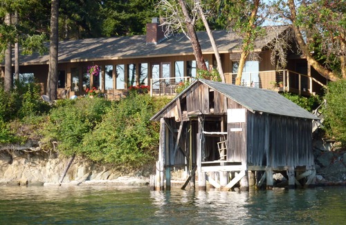 Marrowstone House | Rare Beauty - Idyllic Beachfront Island Home - 5 Star Architectural Gem
