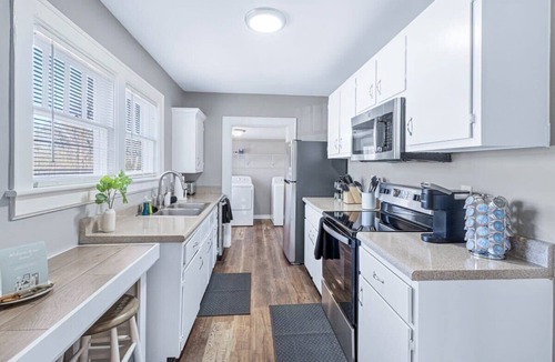 Lupton City House | Red Bud