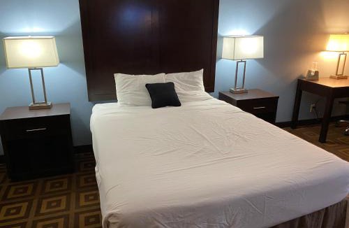 Post Falls Hotel | Red Lion Inn & Suites Post Falls
