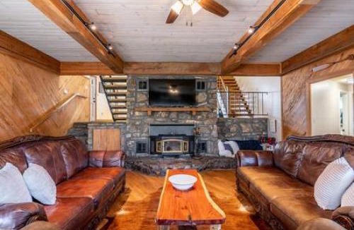 Pangburn House | Red River Retreat