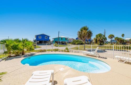 Fort Morgan Pines House | Relax by the Bay