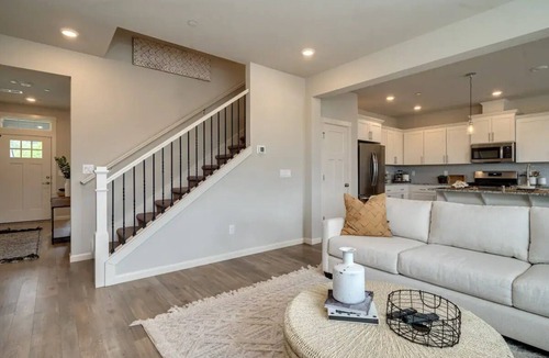 Carver House | Relaxing Getaway w/Pool Access!