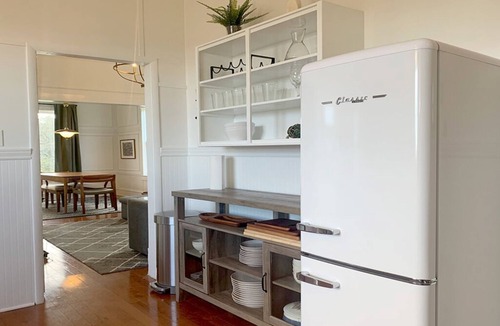 Friday Harbor House | Remodeled Historic Farmhouse with Bay View, Near Town and Electric Bikes!