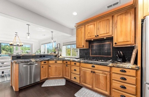 Post Falls House | Remodeled Waterfront House with Lake Access near Downtown Coeur d'Alene!
