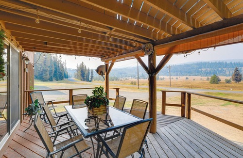 Dixie House | Remote Elk City Escape w/Decks & Mtn Views!