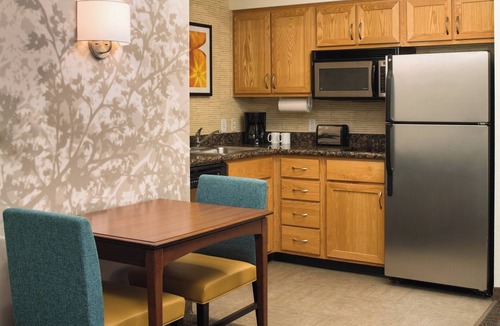 Bridgeton Hotel | Residence Inn by Marriott Portland North