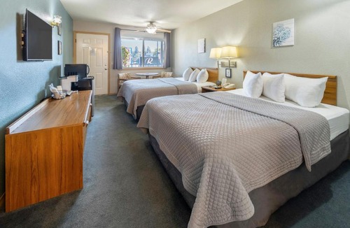 Garden District Hotel | Resort City Inn Coeur d Alene