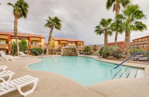 Mesquite House | Resort Pool & Spa Access: Mesquite Condo!