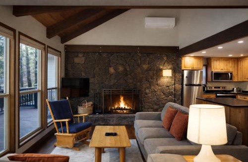Black Butte Ranch House | Ridge Cabin 010
