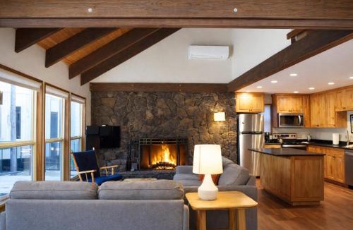 Black Butte Ranch House | Ridge Cabin 010