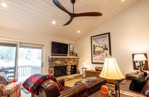 Elkhorn Village House | Ridge Condo 2639