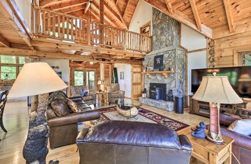 Piney Creek House | River Access & Game Room: Piney Creek Cabin!