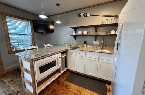 Hatfield Cabin | River cabin on Upper Mountain Fork river in Hatfield near Mena AR-Wolf Pen Gap