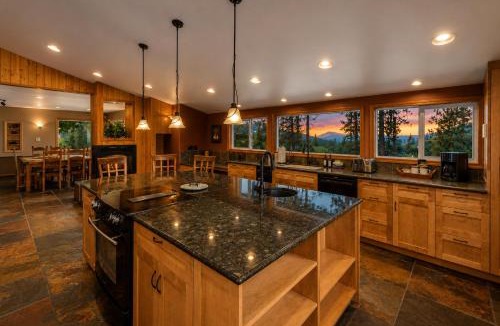 Leavenworth House | River Heights Home cabin