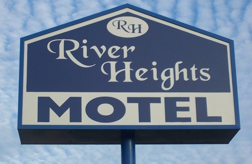 Crump Hotel | River Heights Motel