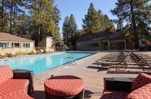 Bend Condo | River & Ridge Retreat at Seventh Mountain Resort 1-bed/2-bath Condo