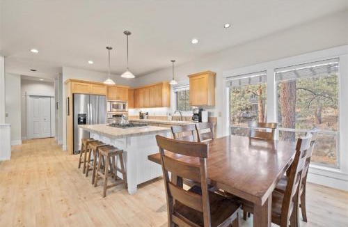 RiverWild House | River Wild Escape at Mt. Bachelor Village in Bend OR