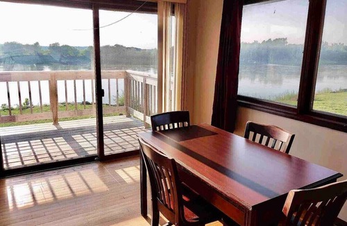 St. Joseph Cabin | Riverfront 2 BR Jacuzzi Cabin w/Sunset Balcony