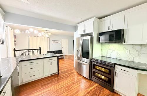 Tukwila Apartment | RiverFront Cottage House for Salmon yearly Fall