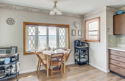 Argyle House | Riverfront Gem w/Kayaks & Yard in Montrose!
