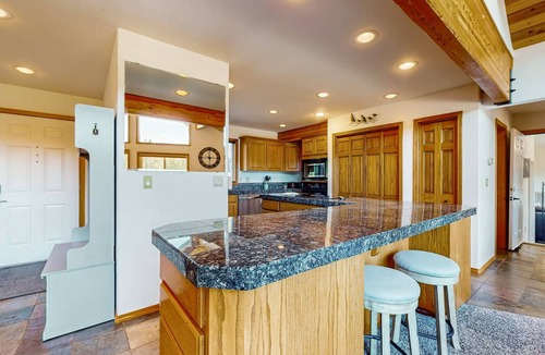 Three Rivers House | Riverfront Luxury Home with Hot Tub, AC, Deck and Grill