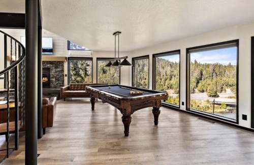 Trail House | Riverfront Retreat with pool, Hot Tub, Mountain Views