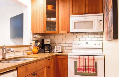 Glacier Condo | Rivers Edge at Snowater Pet Friendly Mtn Condo
