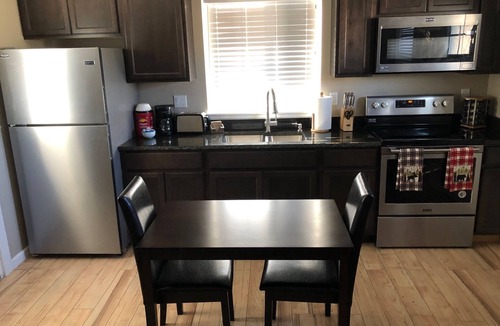 Grants Pass House | Riverside Cabin 5 - (Brand New Construction)