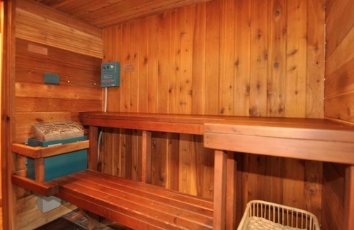 Clarkston Hotel | RiverTree Inn & Suites